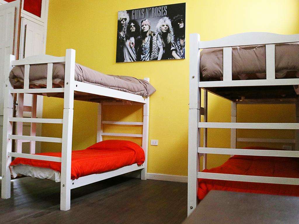 Hostel Del Centro San Miguel de Tucumán Esterno foto