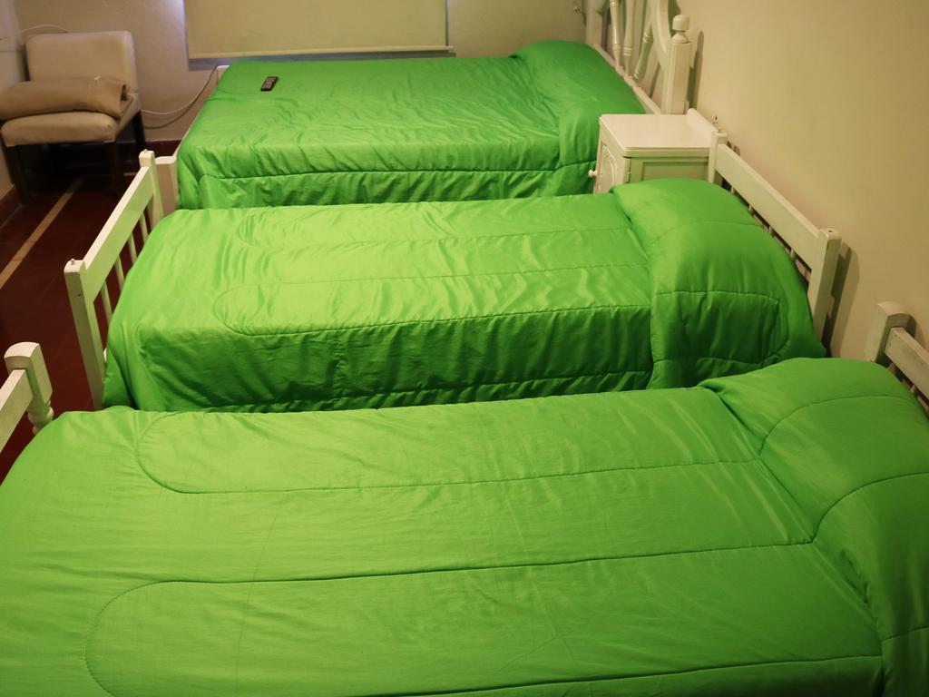 Hostel Del Centro San Miguel de Tucumán Esterno foto