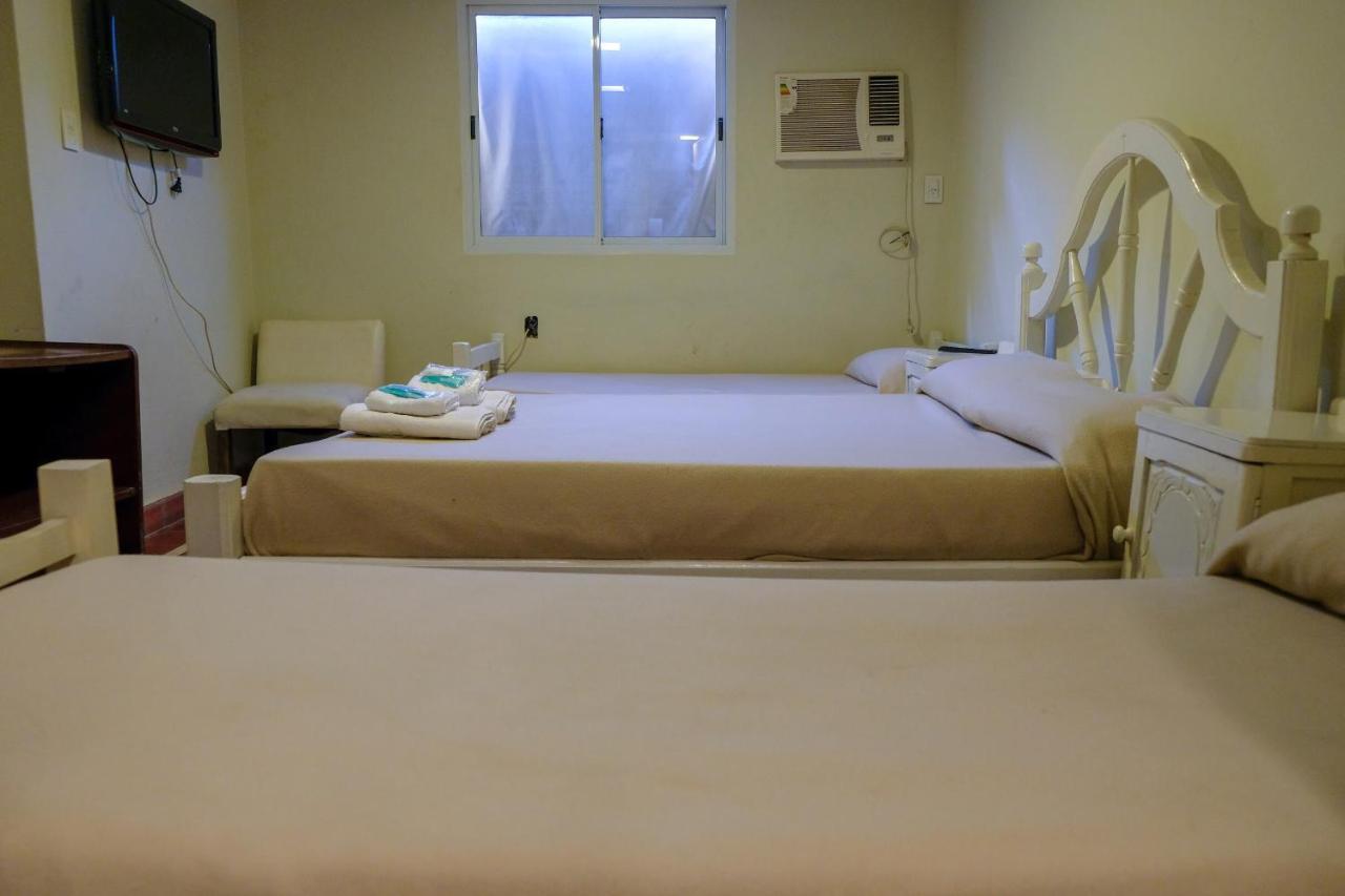 Hostel Del Centro San Miguel de Tucumán Esterno foto